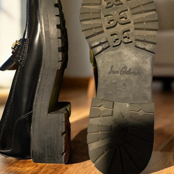 Sam Edelman two lug loafer - Picture 6 of 7